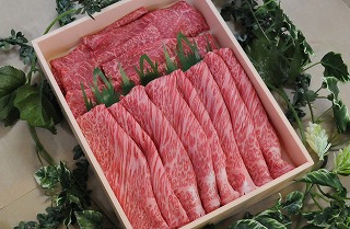 お肉