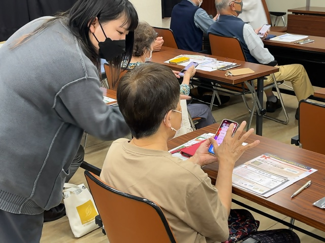 第1回かんたんスマホ体験教室の画像4