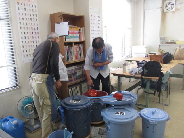 第1回陶芸教室(色付)の画像3