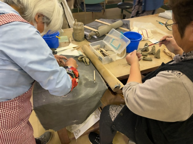 第1回陶芸教室(成形)の画像2